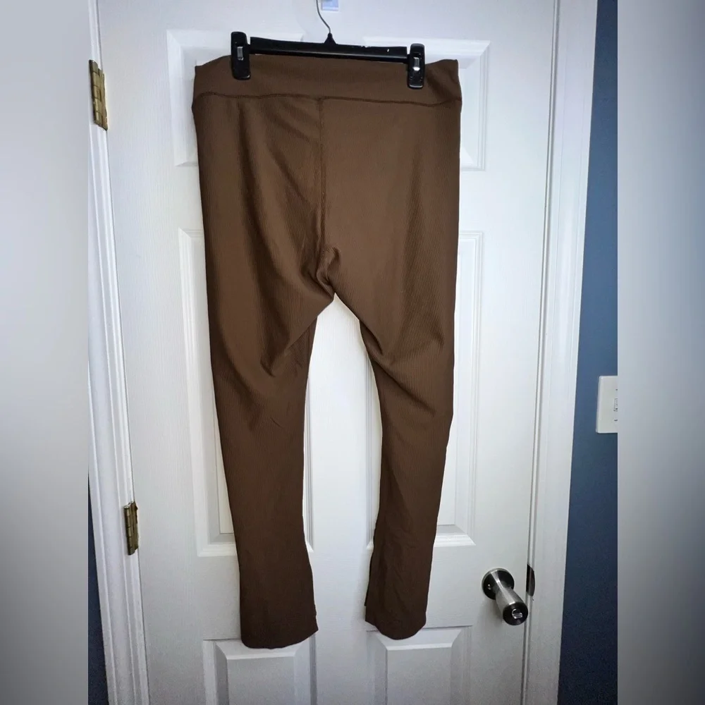 Old Navy Petites X Large Extra High Waist PowerSoft Rib Knit Flare Legging XLP - Picture 5 of 13